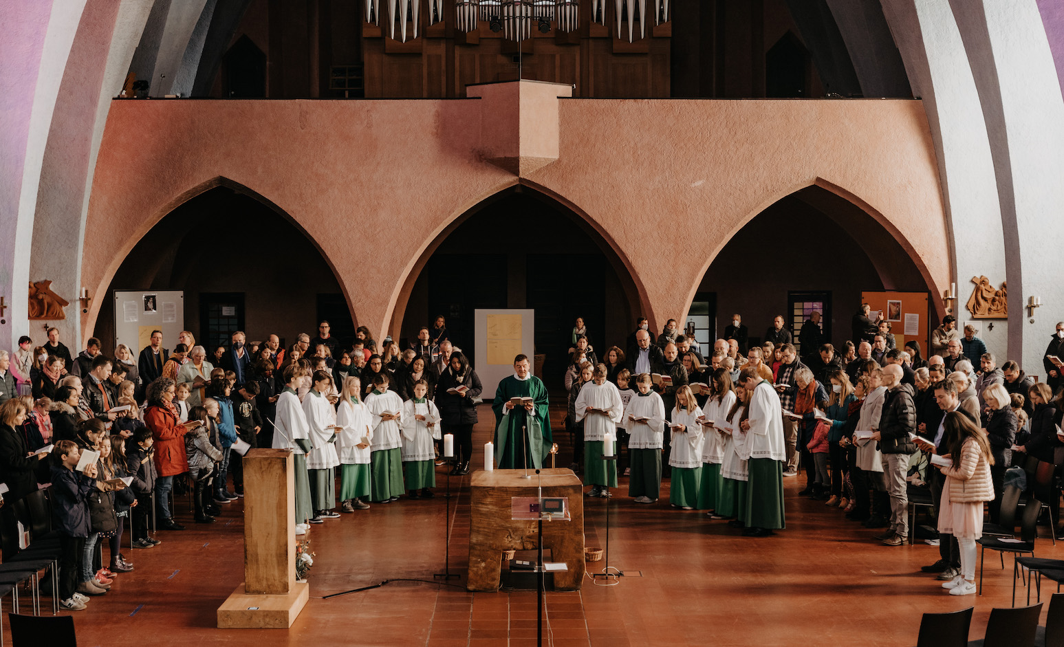 Gottesdienst in der Pfarrkirche Sankt Bonifatius Frankfurt
